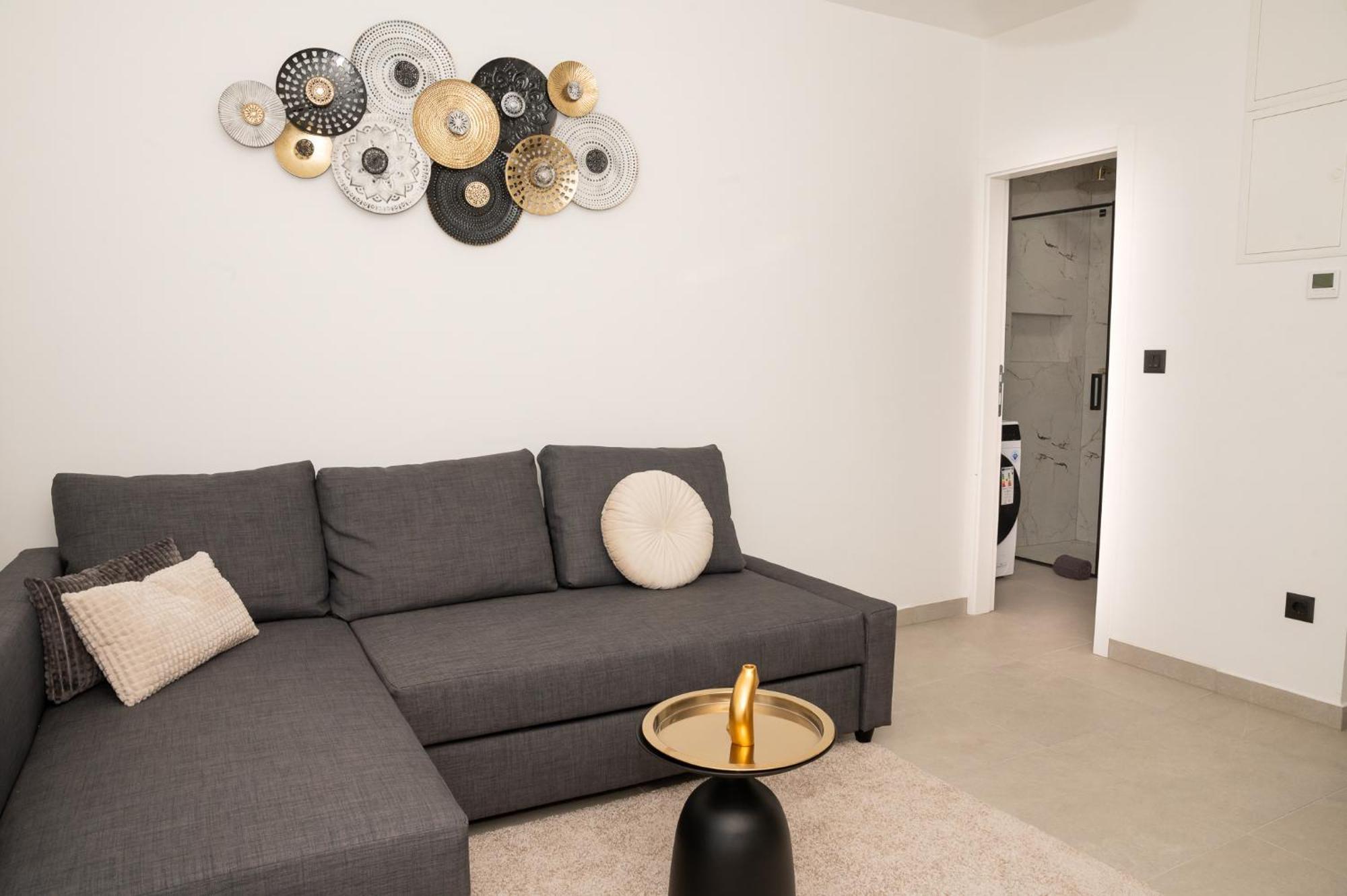 Apartment Sanmar *