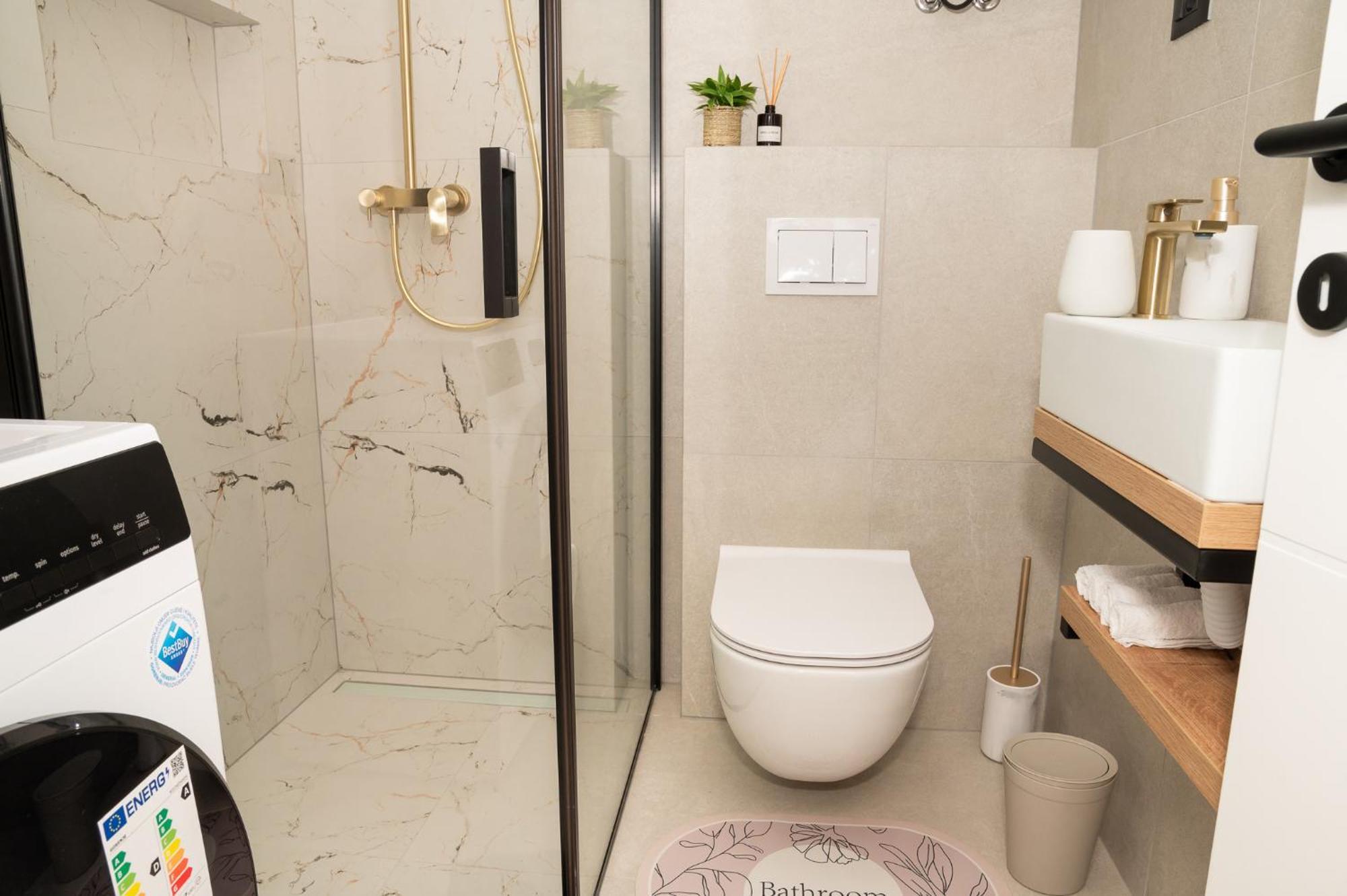 Sanmar Apartment *